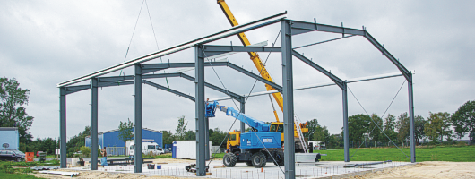 Stahlhallen Montage